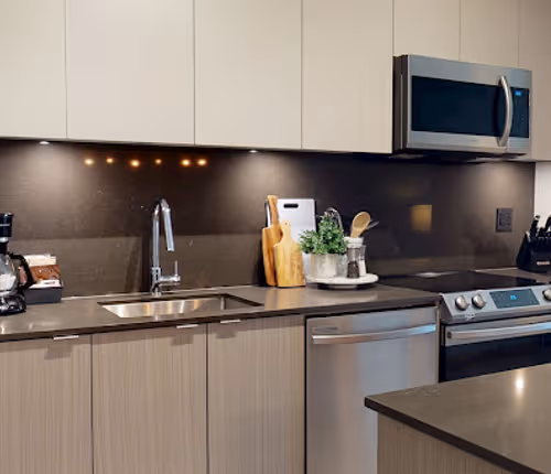 Bronte Road Service Apartment