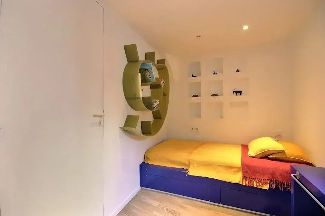 TRUE LUXURY IN MARAIS EXTRAVAGANZA
