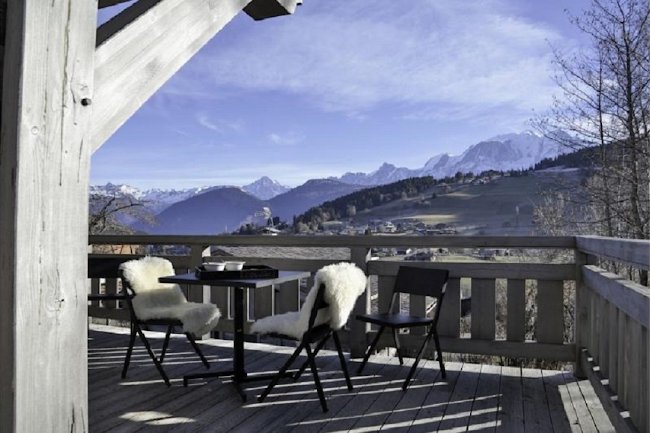 Sublime Chalet in the Stunning Vista of Mont Blanc
