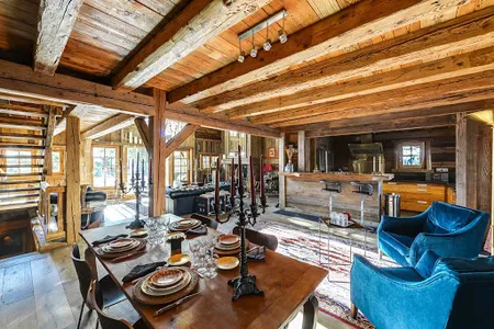 A Luxury Traditional Chalet in the Heart of the Alps