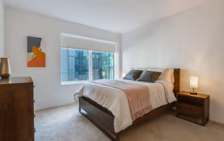 SF North Tower 10th Street Apartment