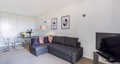 Living room - 1 bed apartment