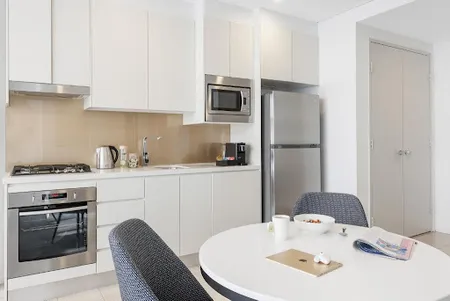 Defries Avenue Serviced Apartment