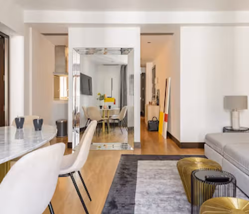 Narcisse Serviced Apartments