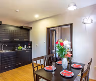 Konstantin Serviced Apartment