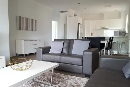 Caroline St Serviced Apartments