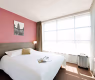 Bedroom at Toulouse Saint Cyprien