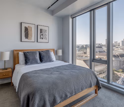 Van Ness 2nd Ave Apartment