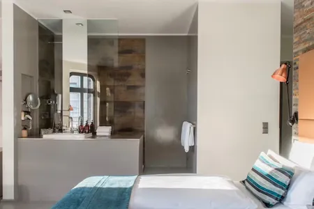 Weinmeisterstrase Serviced Apartment