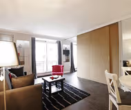 Rue de Sablons Trocadero