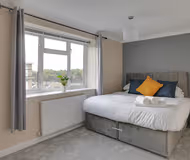 Bright and spacious flat in Harlow