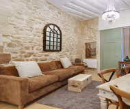 LIVE LIKE A LOCAL IN THE CITY OF LOVE-TIMELESS ‘LATIN QUARTER