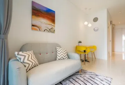 Newton Road Apartments, Orchard Road