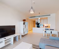 Marvellous 2 BR Aprtment on The Walk