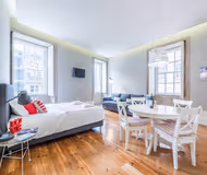 Caldeireiros Serviced Apartment