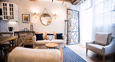 RUE DES FRANCS BOURGEOIS LIVING THE YESTERYEARS