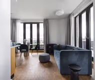 Nollendorfpl Family Living Apartment with Terrace