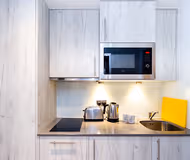 Luxury kitchen at Waterfront Aparthotel - Corn Exchange