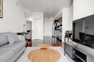 St Elmo Ave Serviced Apartment