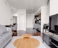 St Elmo Ave Serviced Apartment