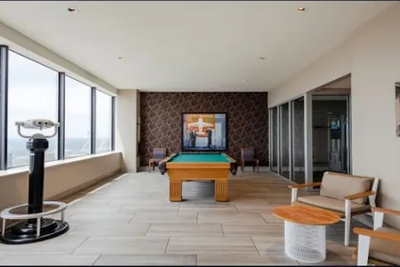 Elm Street Serviced Apartment
