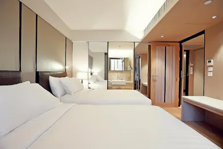 Soi Nai Lert Serviced Apartment