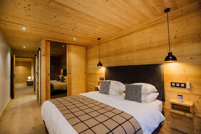 The Perfect Ski Retreat in the Heart of Town