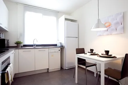 Classic Style Pool Serviced Apartment
