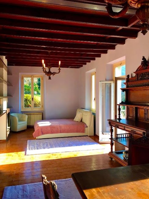 STEP BACK INTO HISTORY, LIBERTY STYLE VILLA SURROUNDED WITH 3000M2 GARDEN