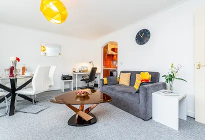 02 Bedroom Apartment in Purfleet