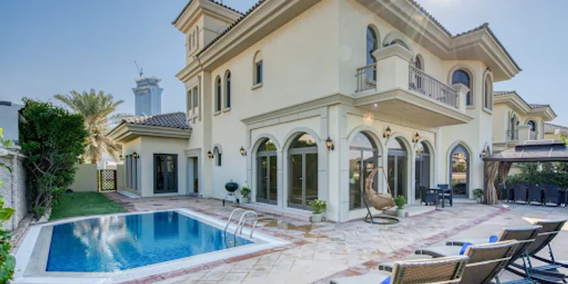 Pool side at Luxe 6-Bedroom Villa @ Frond B, Palm Jumeirah