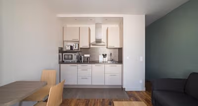 Boulevard Serviced Apartment