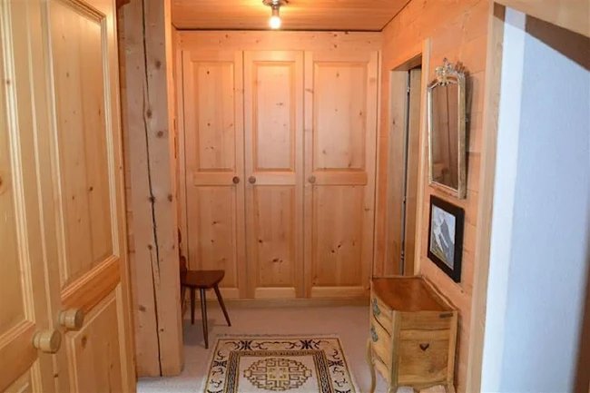 A 19th Century 120 sqm Duplex in the Alps