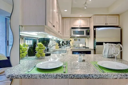 York Suite Simcoe St Apartment