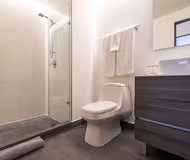 Bathroom at CHANDELIER II
