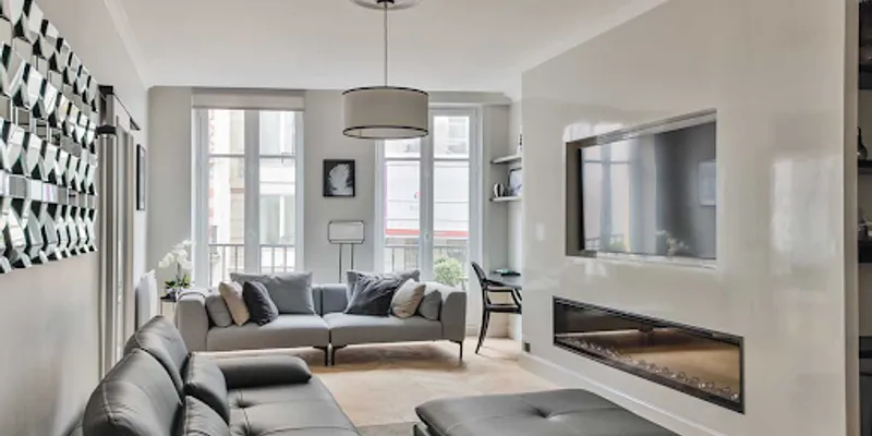 100SQM TUILERIES UBER LUXURY RUE SAINT HONORE