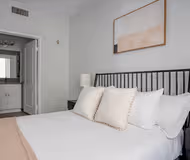 N Doheny Drive Apartment