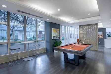 Beale Street Apartment