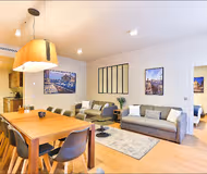 MADELEINE ESCAPE IN HEART OF TEMPLE OF FASHION!