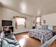 Lovely Bi-Level Apt