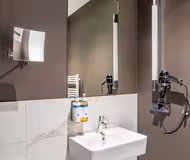Eschersheimer  Suite I