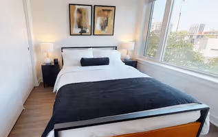 Carruthers Ave Serviced Apartments