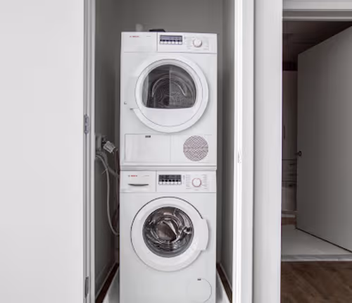 Harrison Ave Apartment