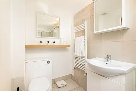 Kings Cross Apartment