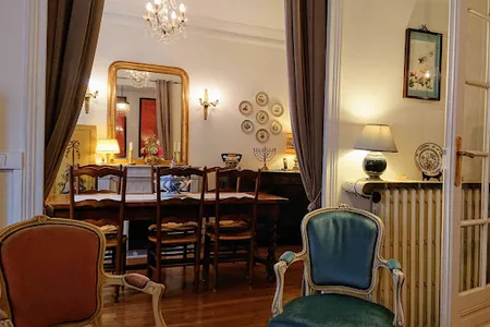 Damremont One Bedroom Apartment in Montmartre
