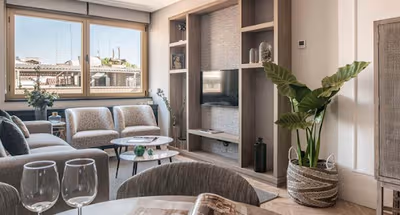 Plaza de España Serviced Apartments