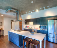 W Portland St Apartment