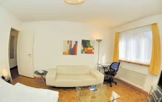 Russenweg Serviced Apartments, Right Shore of The Lake