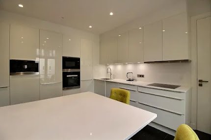 A SIGNAURE LUXURY ON CHAMPS DE MARS ALMA MARCEAU