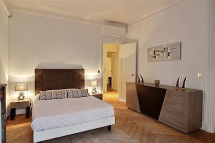 210M2 PALAIS ROYAL RESIDENCE